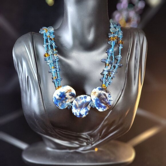 CG Three Stone Blue Beaded Chip Choker Necklace - Picture 1 of 4